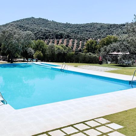 Bungalows Camping Jimmy Jones Villaviciosa de Córdoba Εξωτερικό φωτογραφία