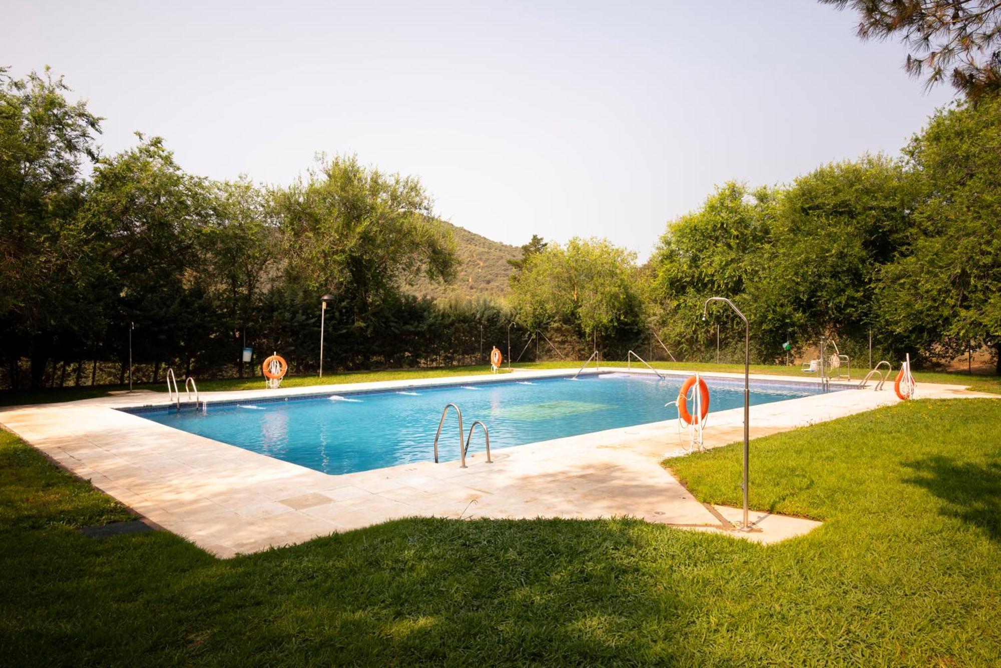 Bungalows Camping Jimmy Jones Villaviciosa de Córdoba Εξωτερικό φωτογραφία